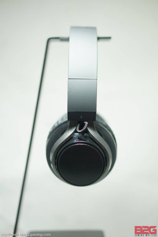 Luxa2 E-One Aluminum Headset Holder Review
