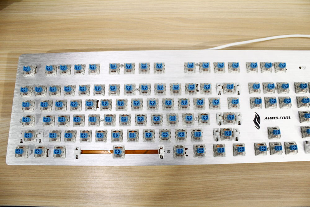 Arms-Cool Mechanical Gaming Keyboard