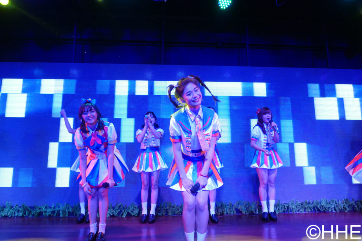 Mnl48 Successfully Holds First Christmas Mini-Concert