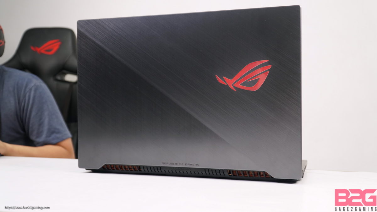 Asus Rog Strix Gl704 Scar Ii (Rtx 2070) 17&Quot; Gaming Laptop First Impressions