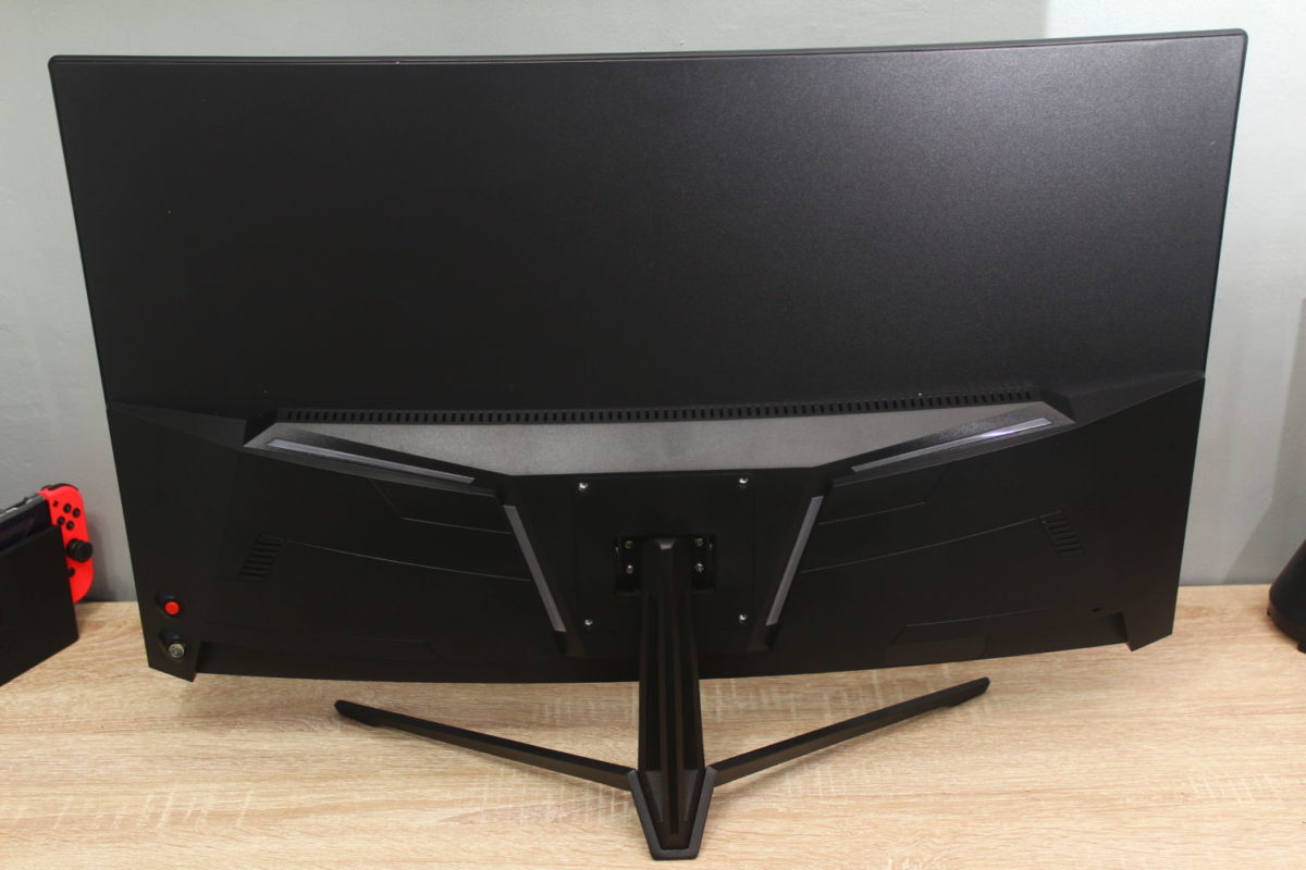 bezel-32-inch-32md845-qhd-1440p-2k-gaming-monitor-pc-144hz-165hz-refresh-rate-curved