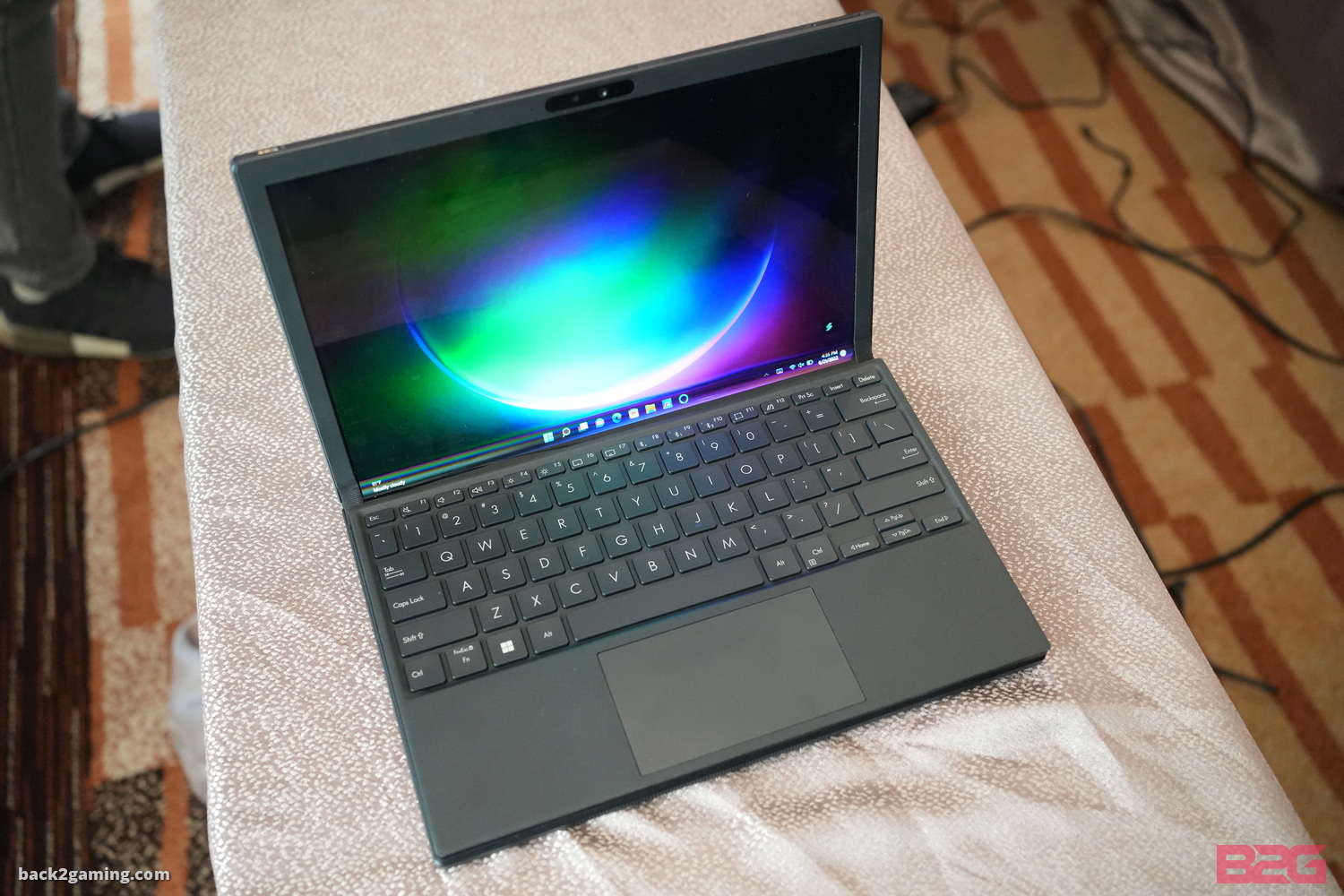 Hands-On With The Asus Zenbook 17 Fold Oled Foldable Laptop Pc