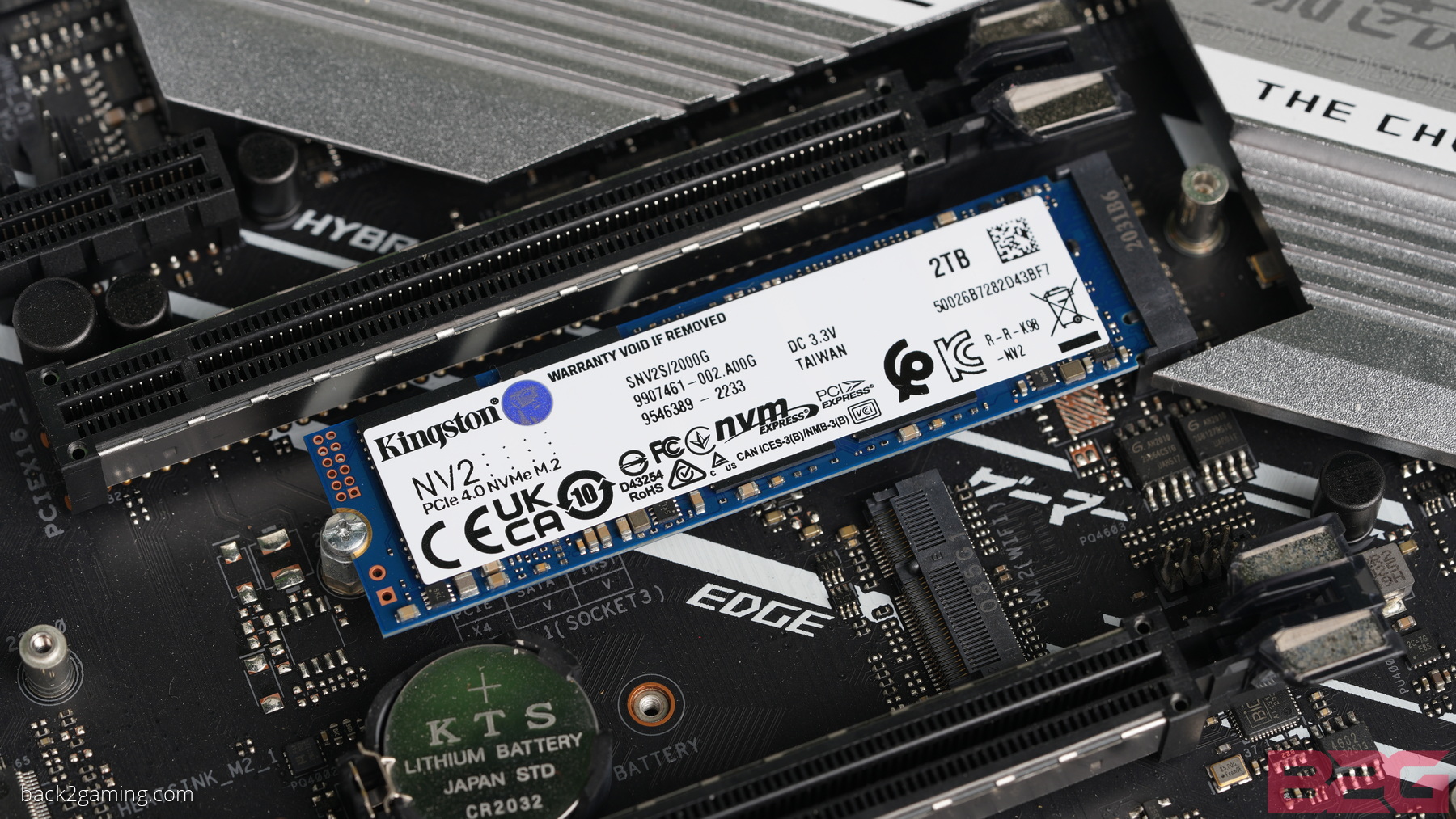 Kingston NV2 - SSD - 1 TB - PCIe 4.0 x4 (NVMe)