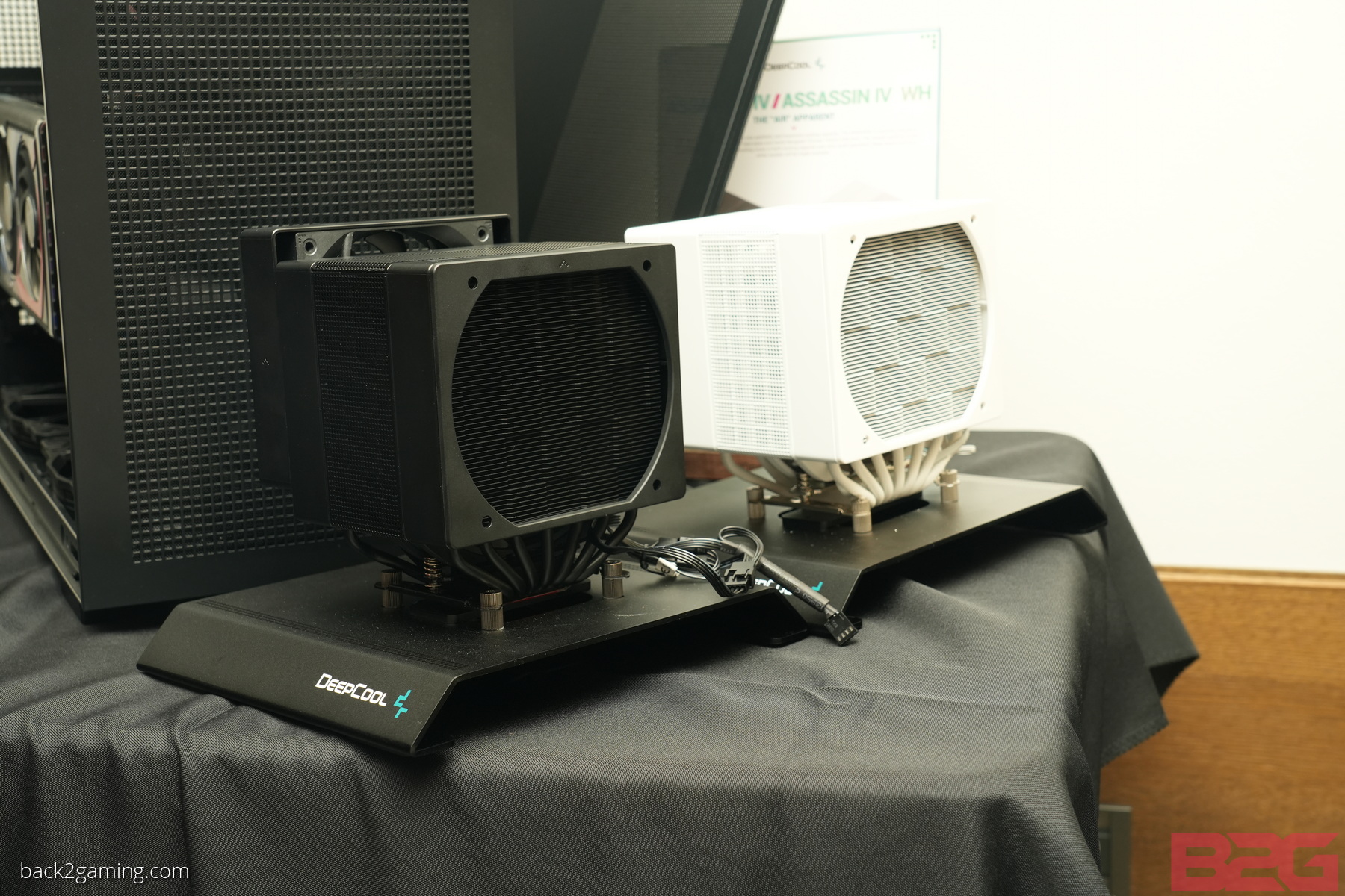 COMPUTEX 2023: DeepCool's Previews Upcoming Case with Variable Layout, Plus New Coolers -