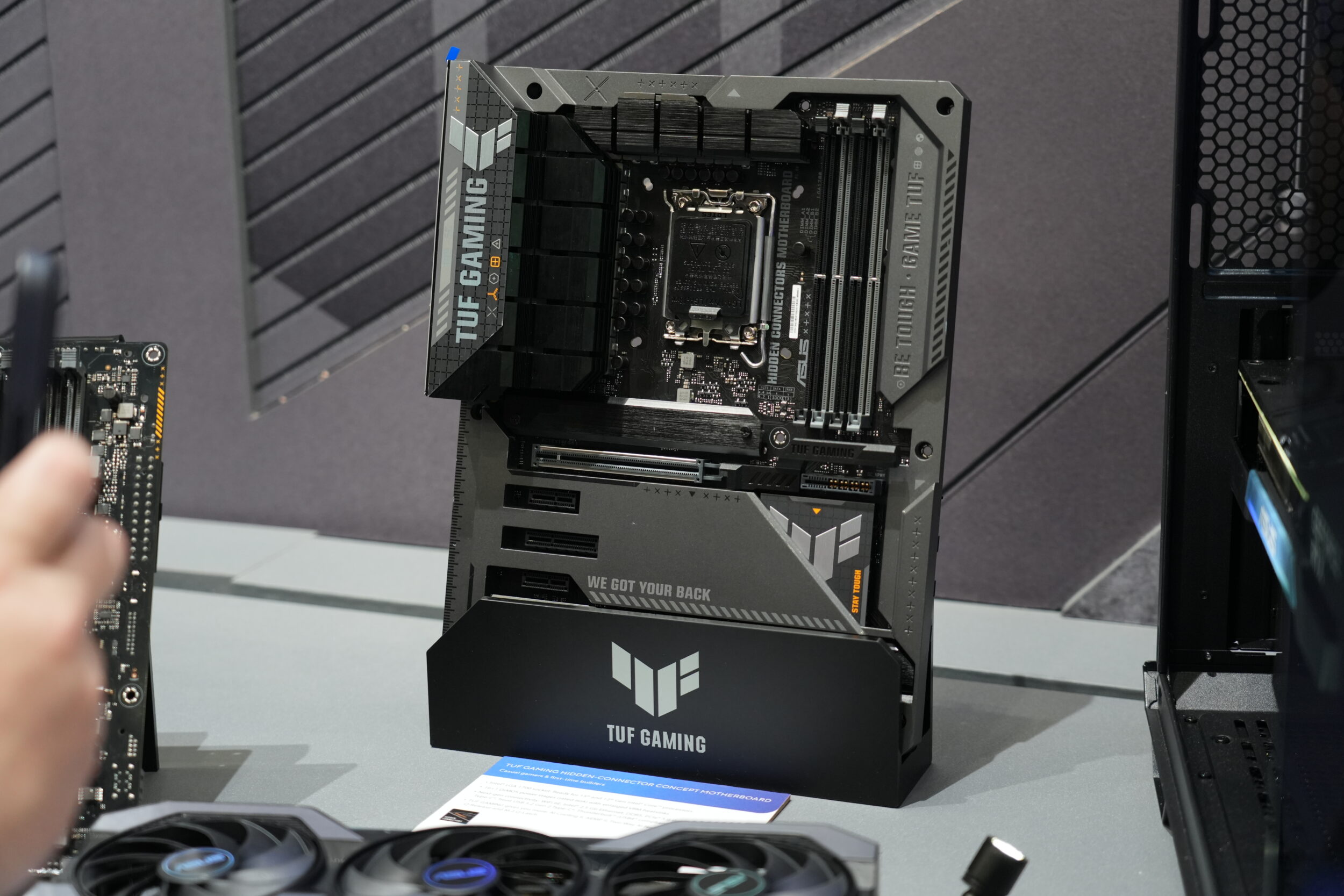 ASUS Shows Off "No-Wire" Hidden Connector Concept with TUF GAMING BTF Line, Shows Off Unique GPU Power Delivery Technique -